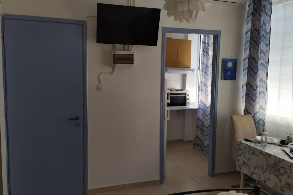 Κεντρικό Στούντιο Στην Καρδίτσα. Apartment ภายนอก รูปภาพ
