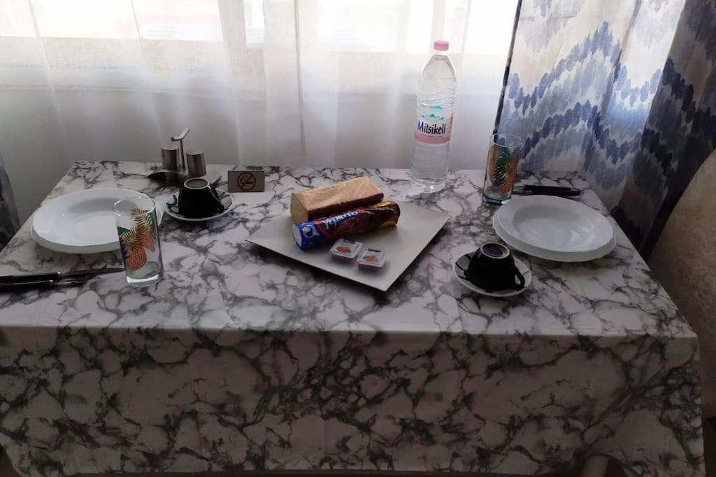 Κεντρικό Στούντιο Στην Καρδίτσα. Apartment ภายนอก รูปภาพ